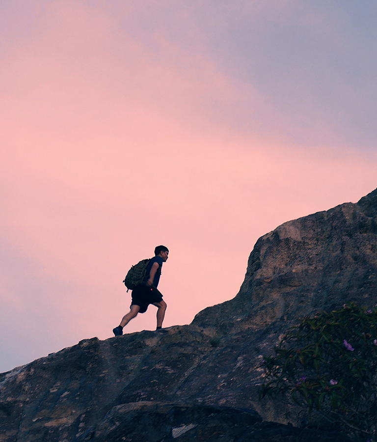 以我們的服務(wù)來(lái)贏(yíng)得顧客的滿(mǎn)意